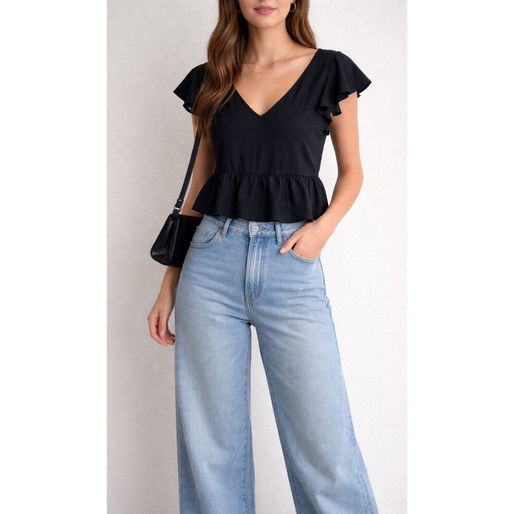 Abercrombie & Fitch Baby Doll Camisole Black Crop Flowy Adjustable Tie Back R2